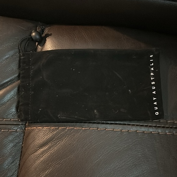 Quay Australia Bold Move Women’s Sunglasses - Picture 6 of 6